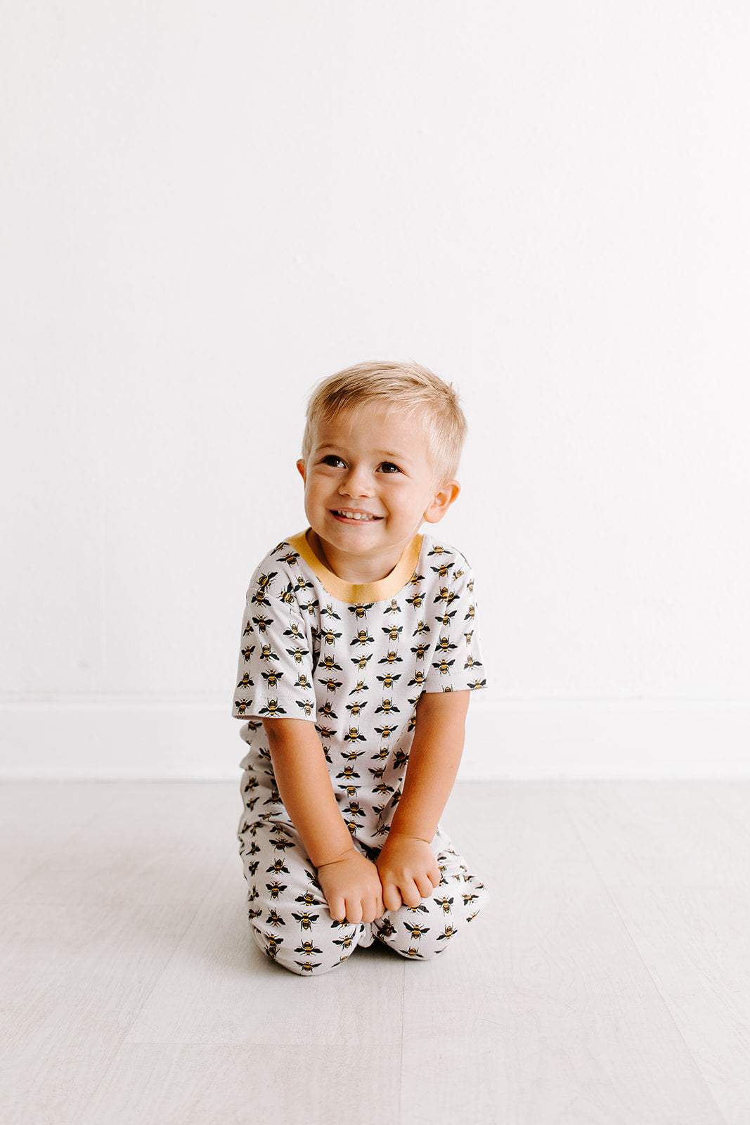 Short Sleeve Lounge Set - Honey Bee